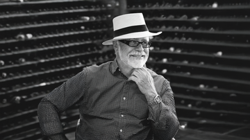 Colin Collard - WINE-OF-THE-MONTH-CLUB